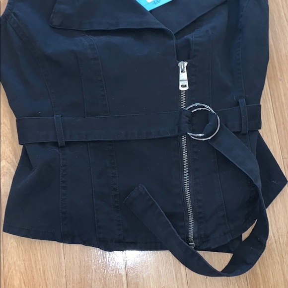 NWT Motto Vest in Black - Picture 9 of 12